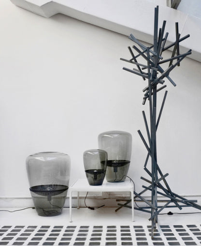 Crisea – Glass Table Lamp with Subtle Resonance