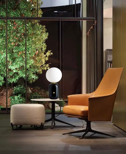 Nera & Soléa – Sculptural Table Lamps Balancing Light and Shadow