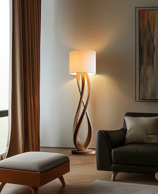 Elyra – Wooden Floor Lamp with Sculptural Flow